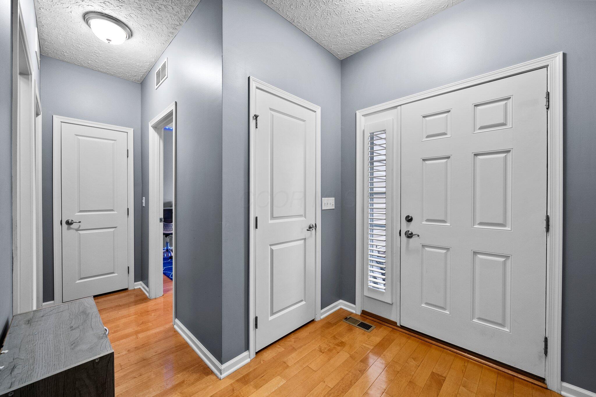 2010 Sugar Mill Drive, Pataskala, Ohio image 23