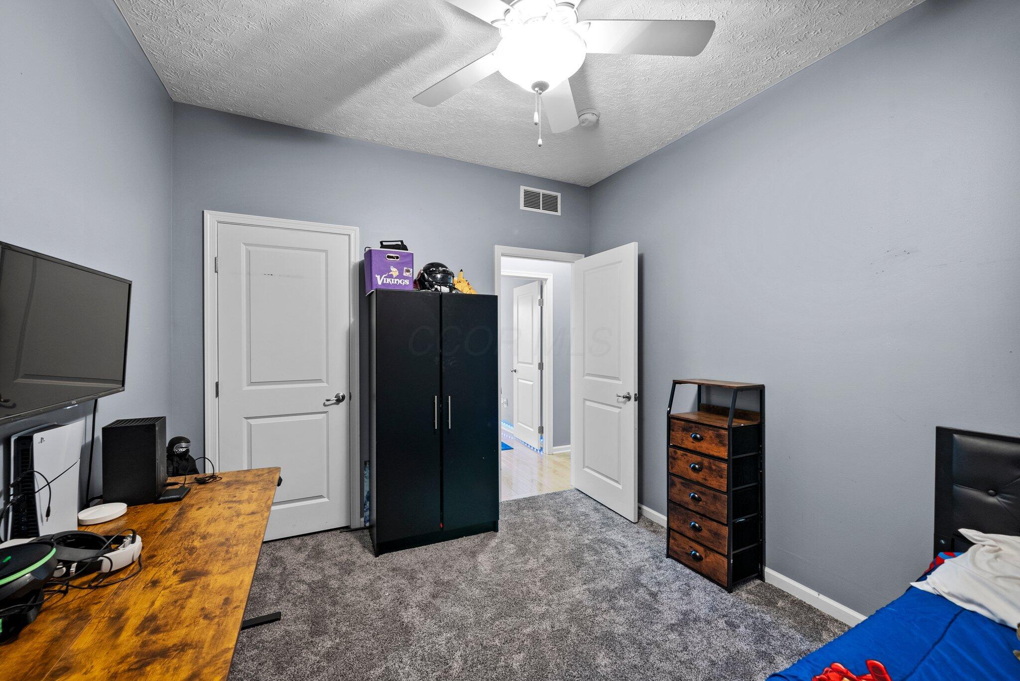 2010 Sugar Mill Drive, Pataskala, Ohio image 24
