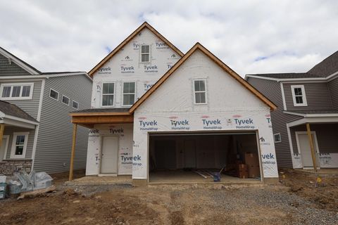 Photo of 5743 Valleydale Road, Powell, OH 43065 (MLS # 226014960)