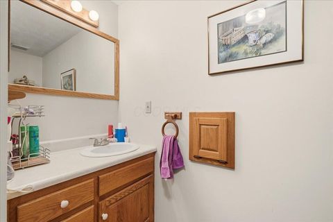 Tiny photo for 15700 Sherri Drive, Mount Vernon, OH 43050 (MLS # 226003222)