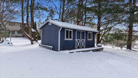 Tiny photo for 15700 Sherri Drive, Mount Vernon, OH 43050 (MLS # 226003222)