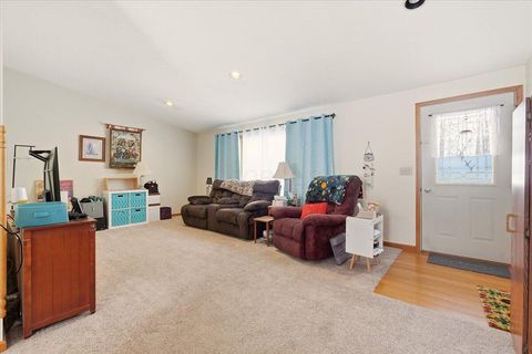 Tiny photo for 15700 Sherri Drive, Mount Vernon, OH 43050 (MLS # 226003222)