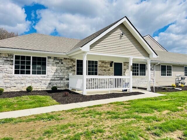 762 Whitetail Loop, Newark, Ohio image 1