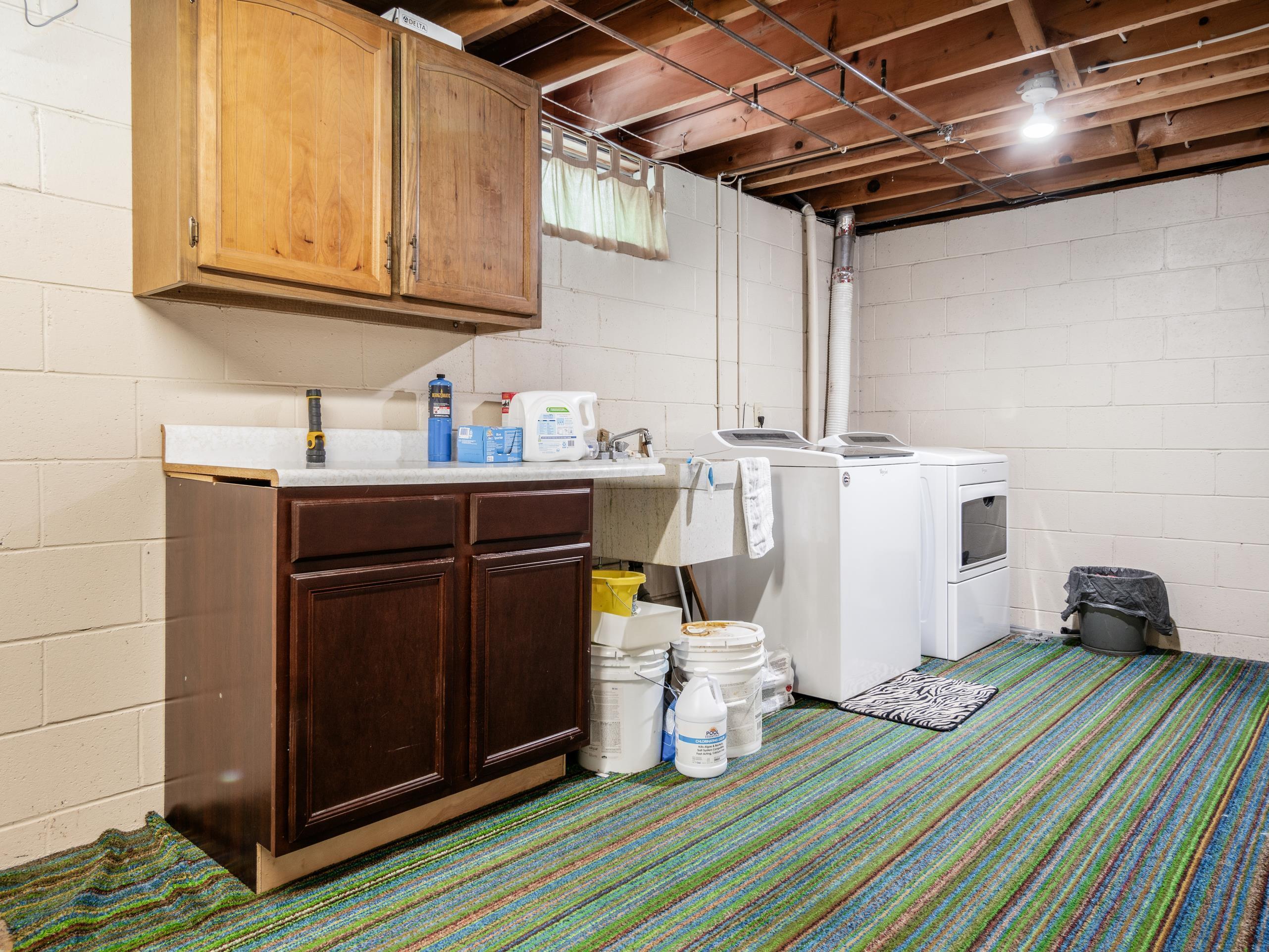 2800 E Military Road, Zanesville, Ohio image 28
