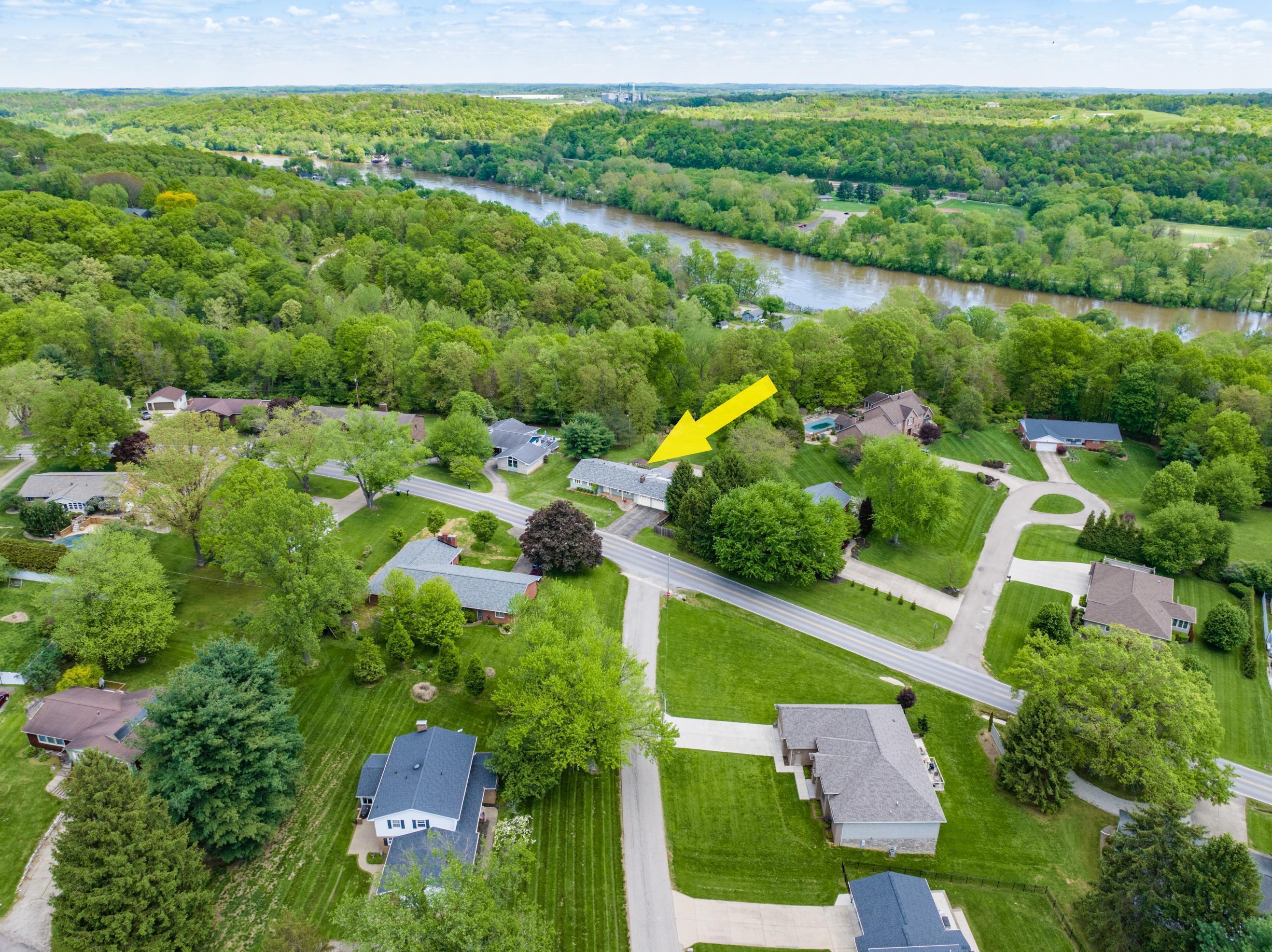 2800 E Military Road, Zanesville, Ohio image 43
