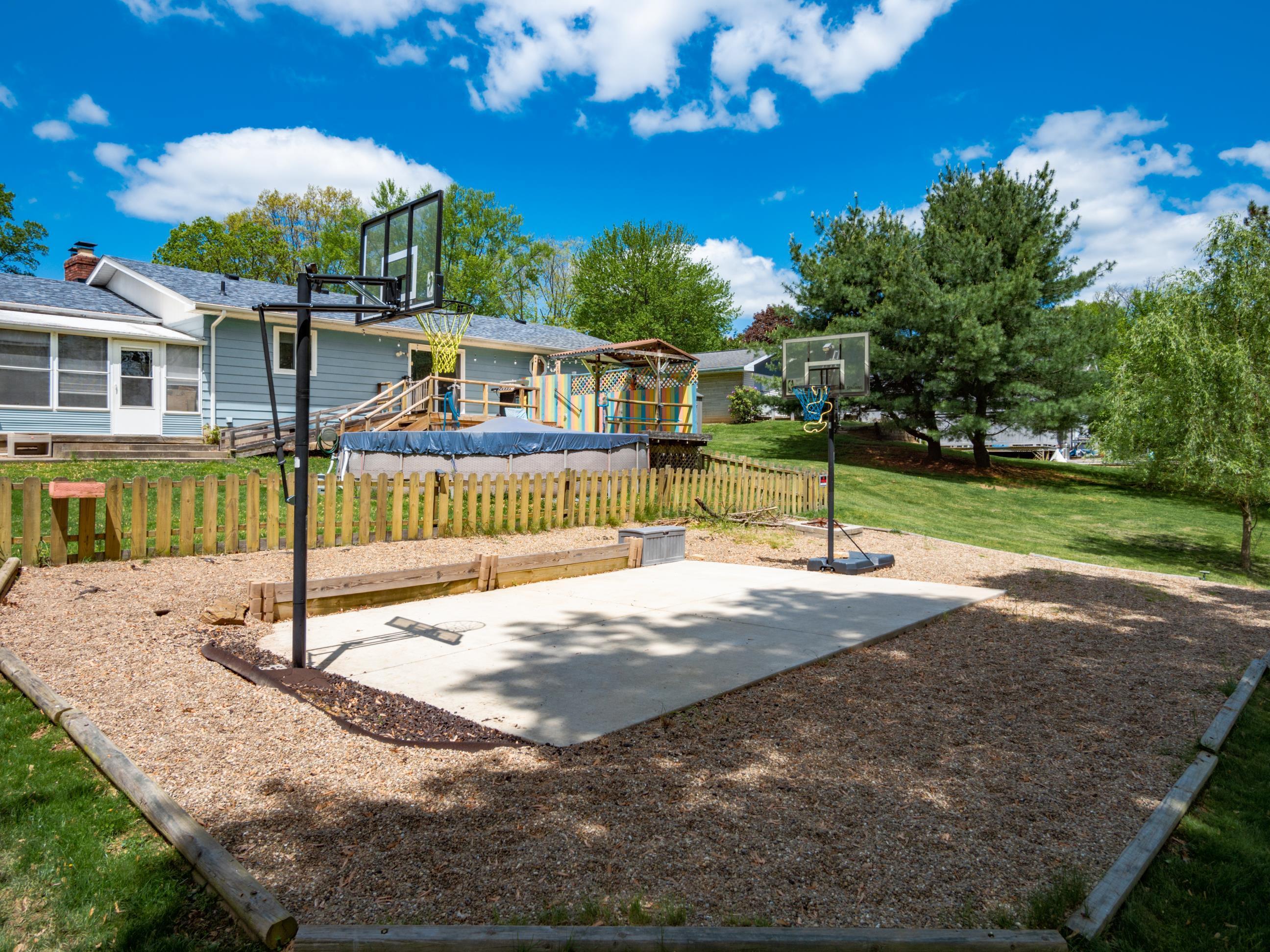 2800 E Military Road, Zanesville, Ohio image 36