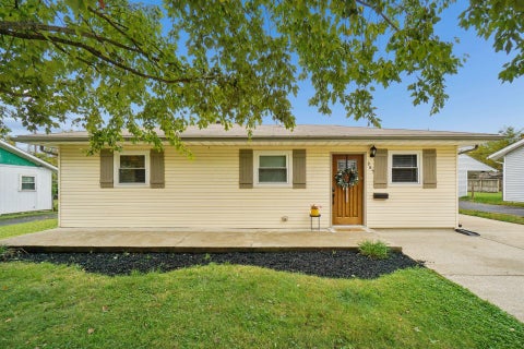 Photo of 985 Pleasant Drive, Reynoldsburg, OH 43068 (MLS # 226039045)