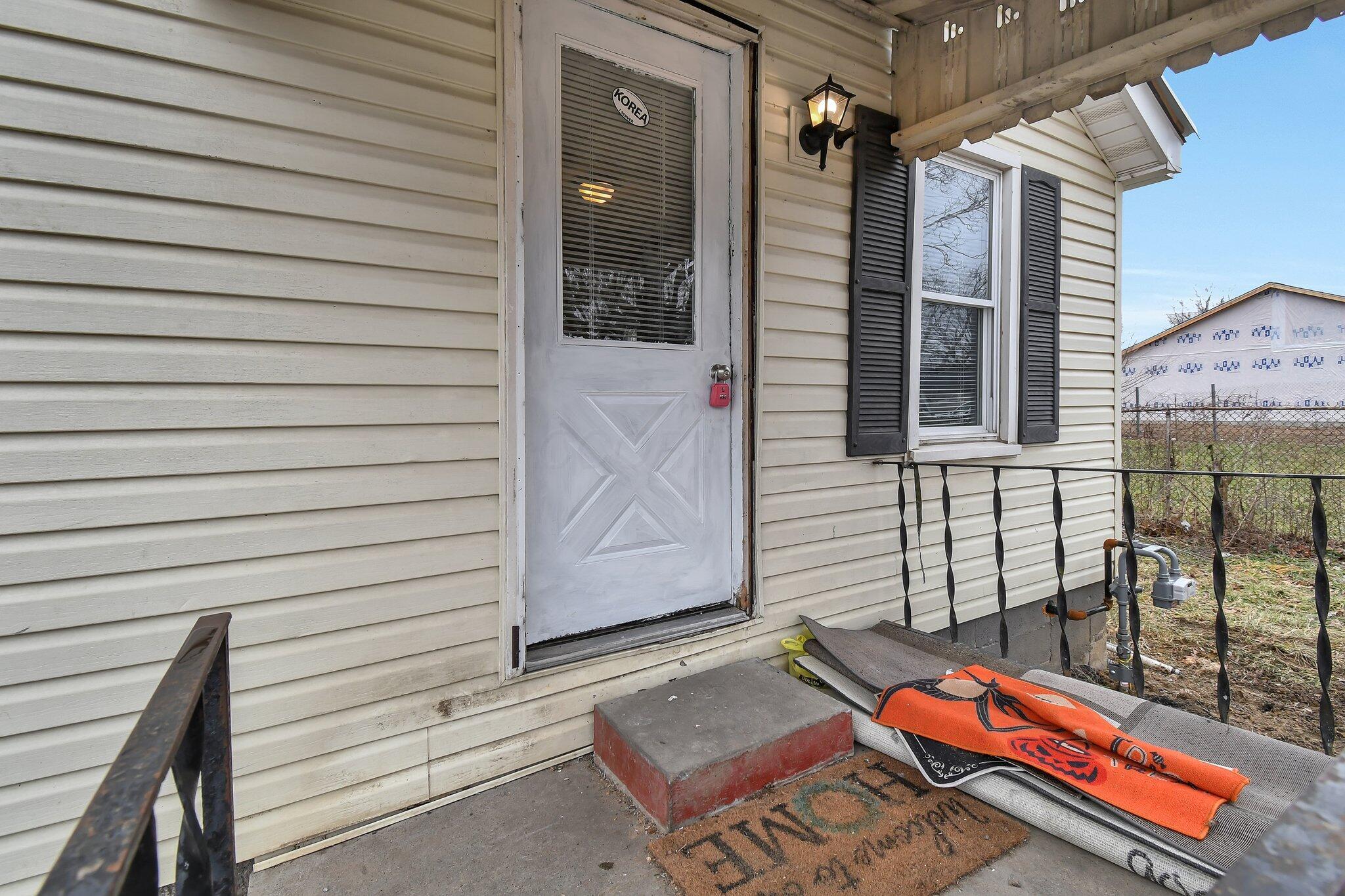 593 Dean Road, Mansfield, Ohio image 2