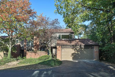 Photo of 66 Glen Drive, Worthington, OH 43085 (MLS # 225036405)