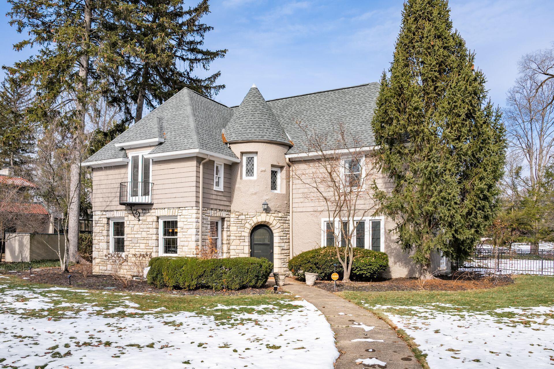 2688 E Broad Street, Bexley, Ohio image 6