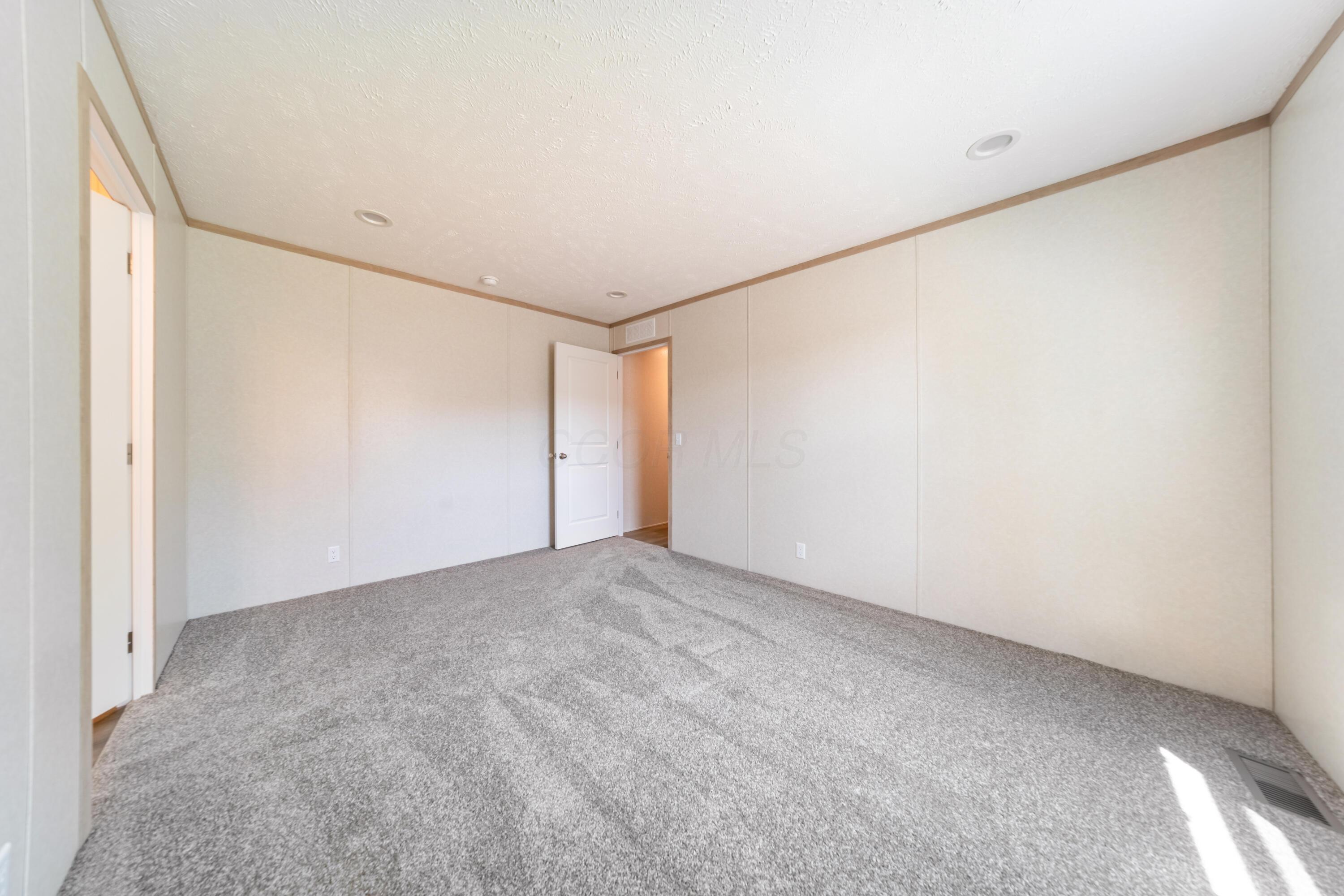 7394 State Route 97 #LOT 920, Mansfield, Ohio image 12