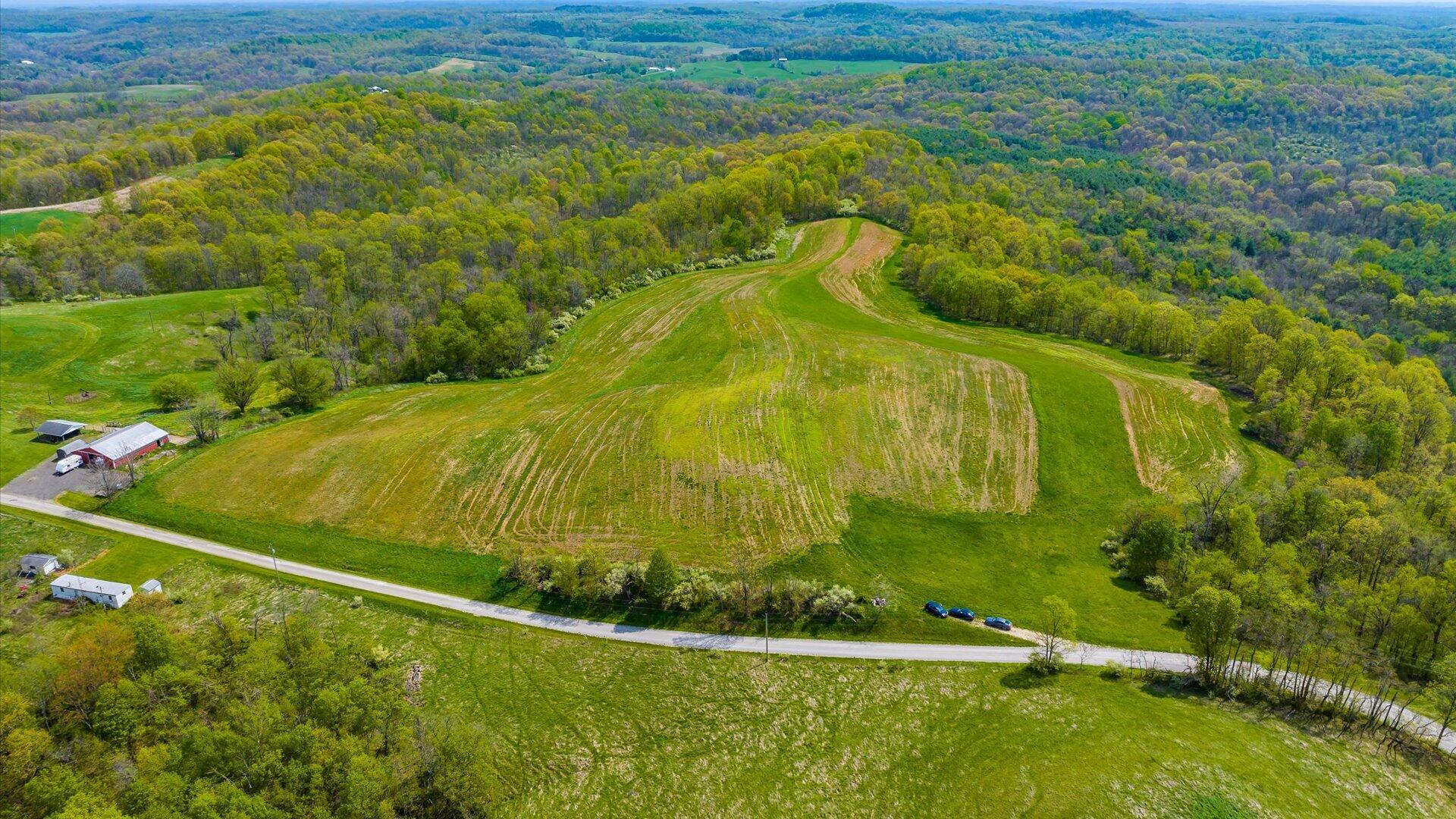 S Leedom Road, Chandlersville, Ohio image 4
