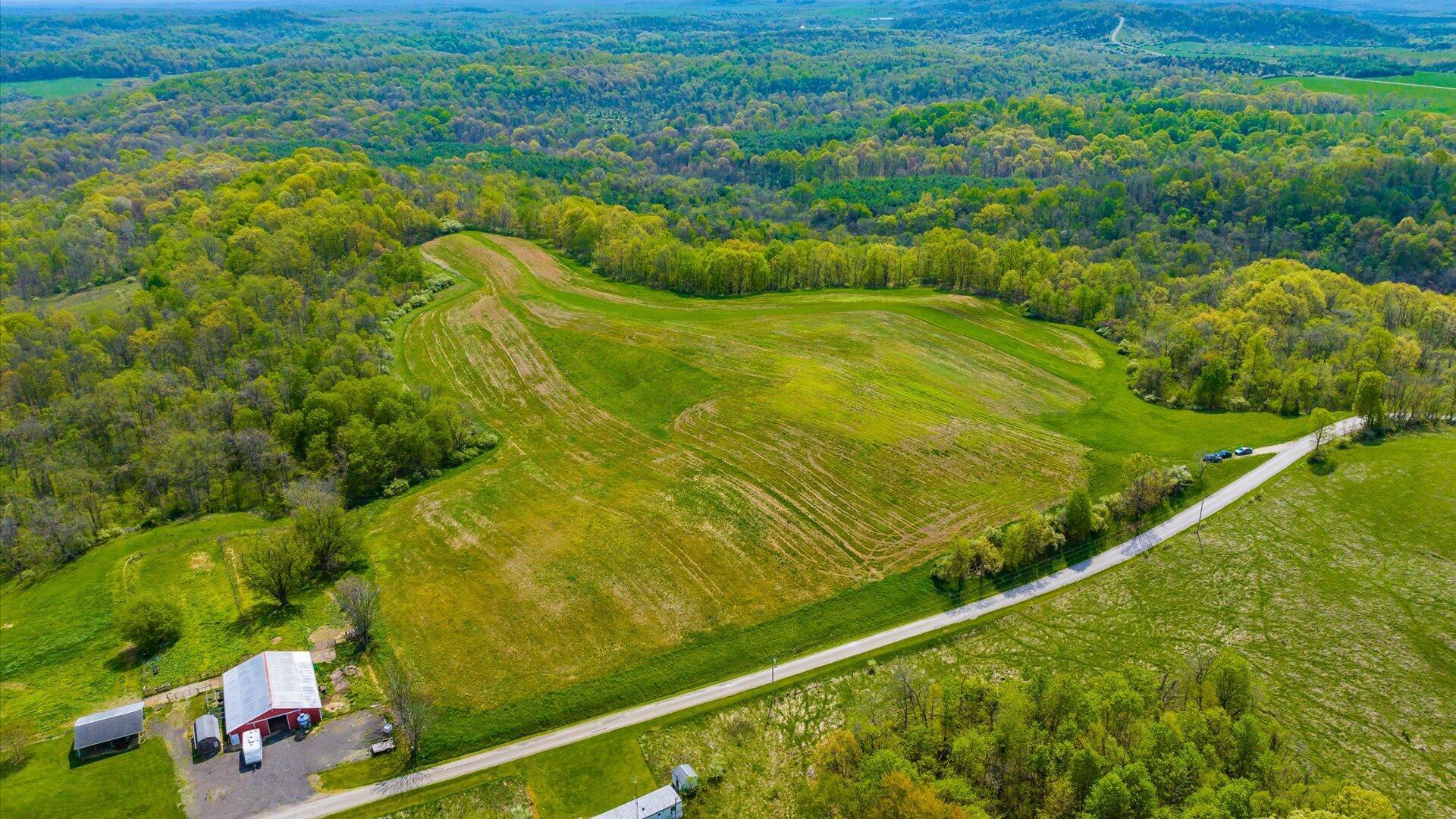 S Leedom Road, Chandlersville, Ohio image 6