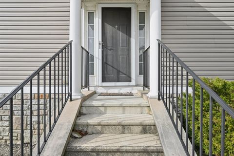 Tiny photo for 6395 Nottinghill Trail Drive, Canal Winchester, OH 43110 (MLS # 226002380)