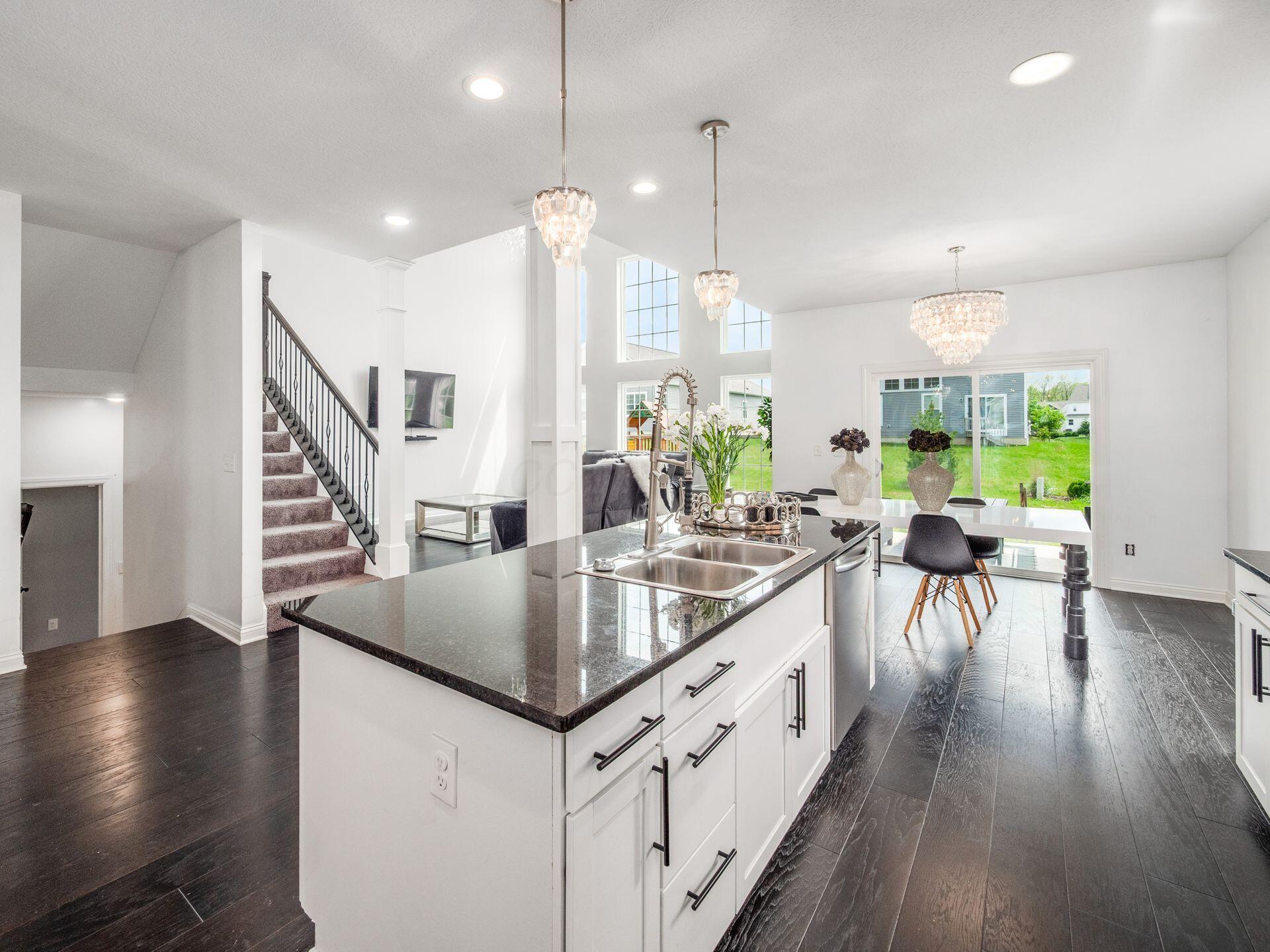 757 Avebury Drive, Pickerington, Ohio image 15