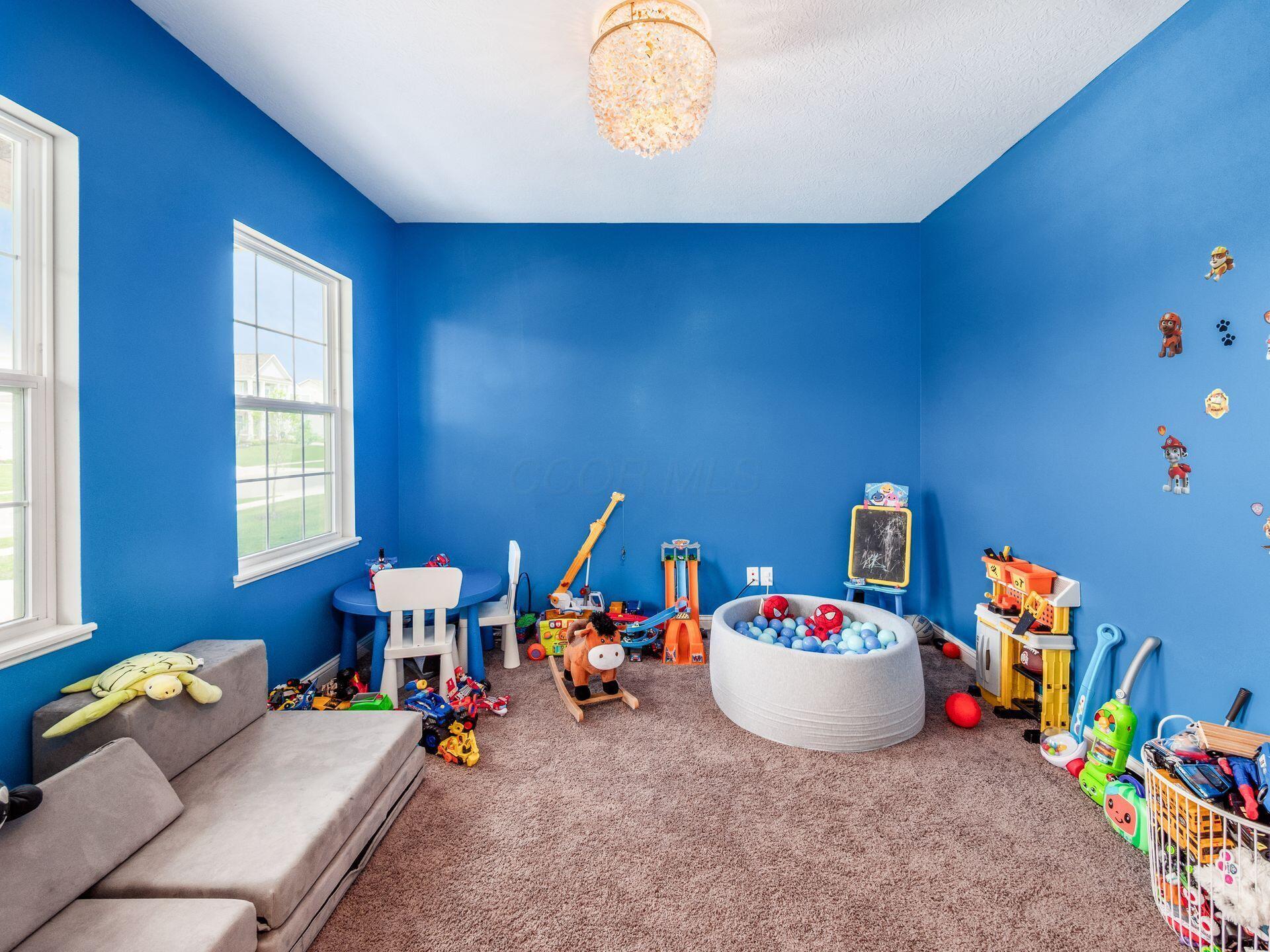 757 Avebury Drive, Pickerington, Ohio image 11