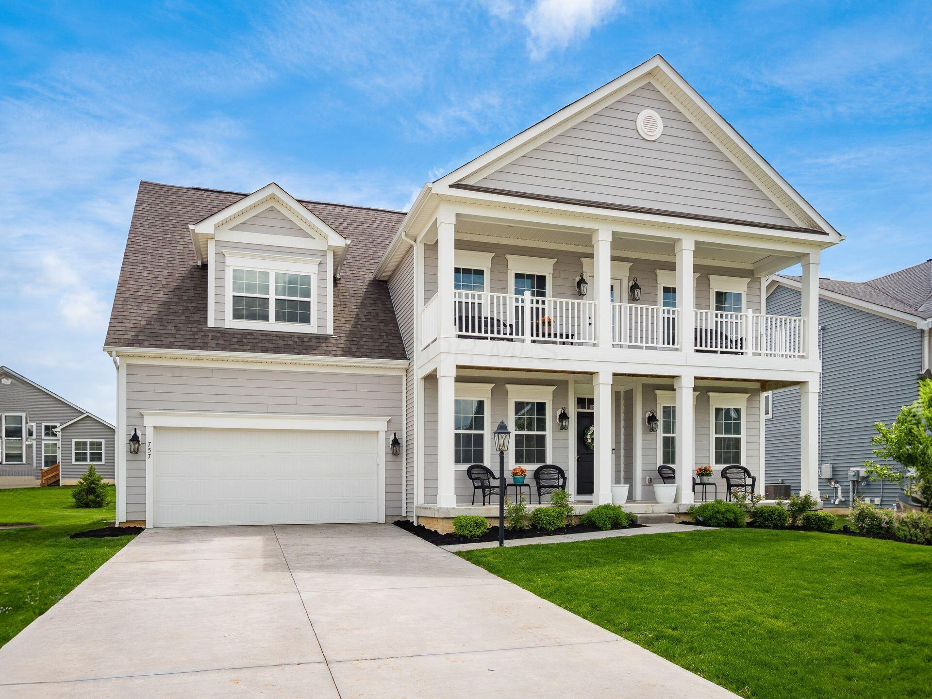 757 Avebury Drive, Pickerington, Ohio image 2