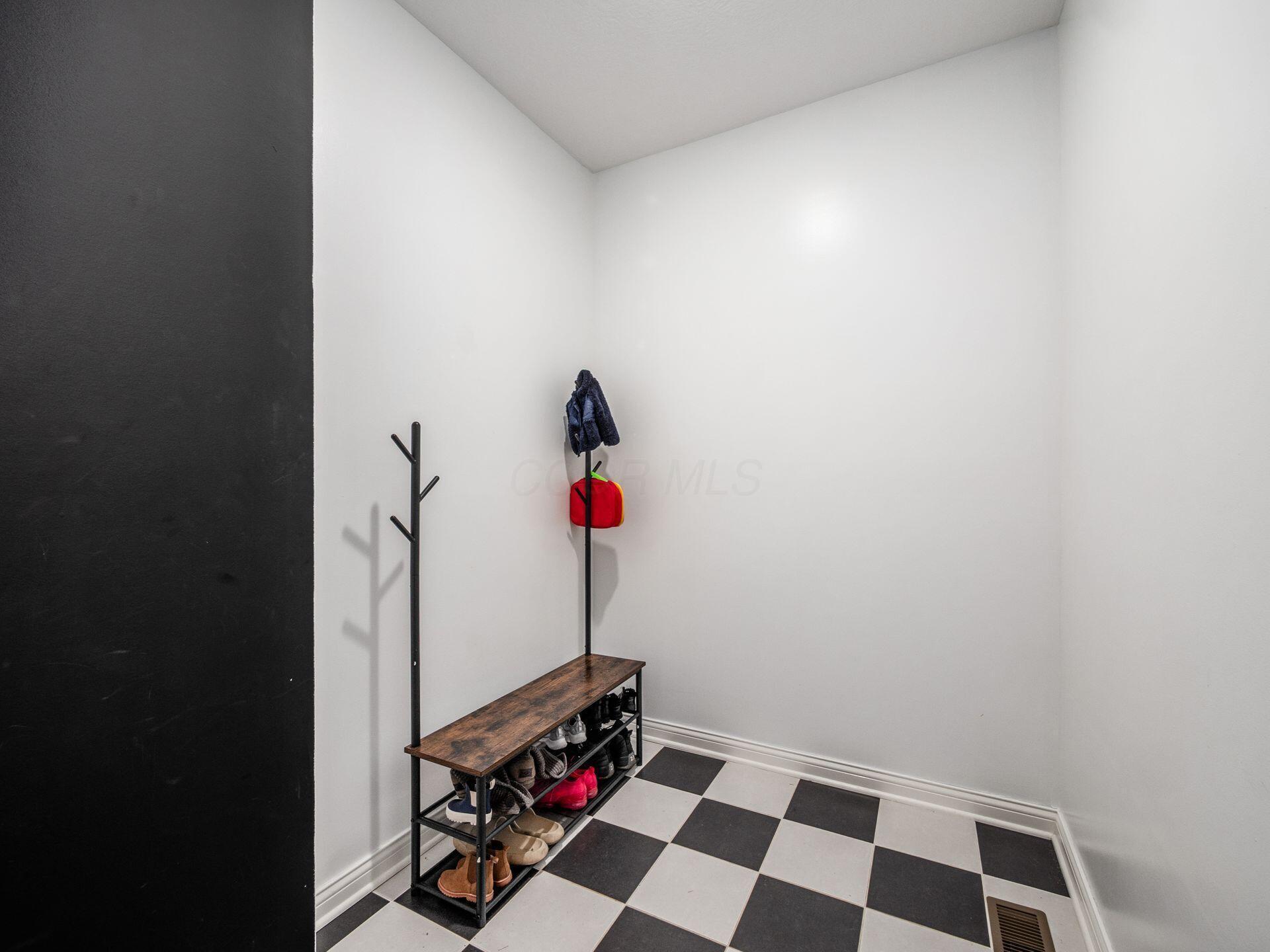 757 Avebury Drive, Pickerington, Ohio image 30