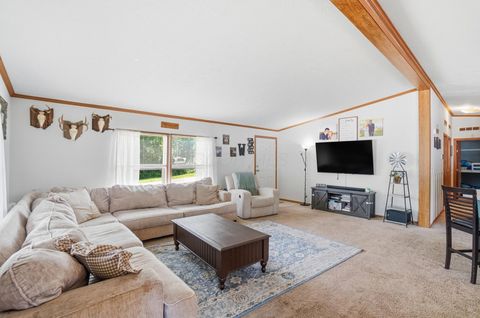 Tiny photo for 13111 Juniper Road NE, Thornville, OH 43076 (MLS # 226019099)