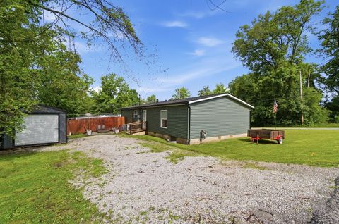 Tiny photo for 13111 Juniper Road NE, Thornville, OH 43076 (MLS # 226019099)