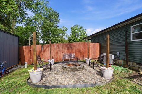 Tiny photo for 13111 Juniper Road NE, Thornville, OH 43076 (MLS # 226019099)