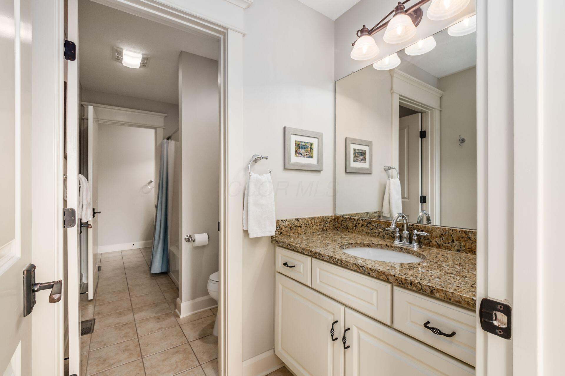 3795 Foresta Grand Drive, Powell, Ohio image 31