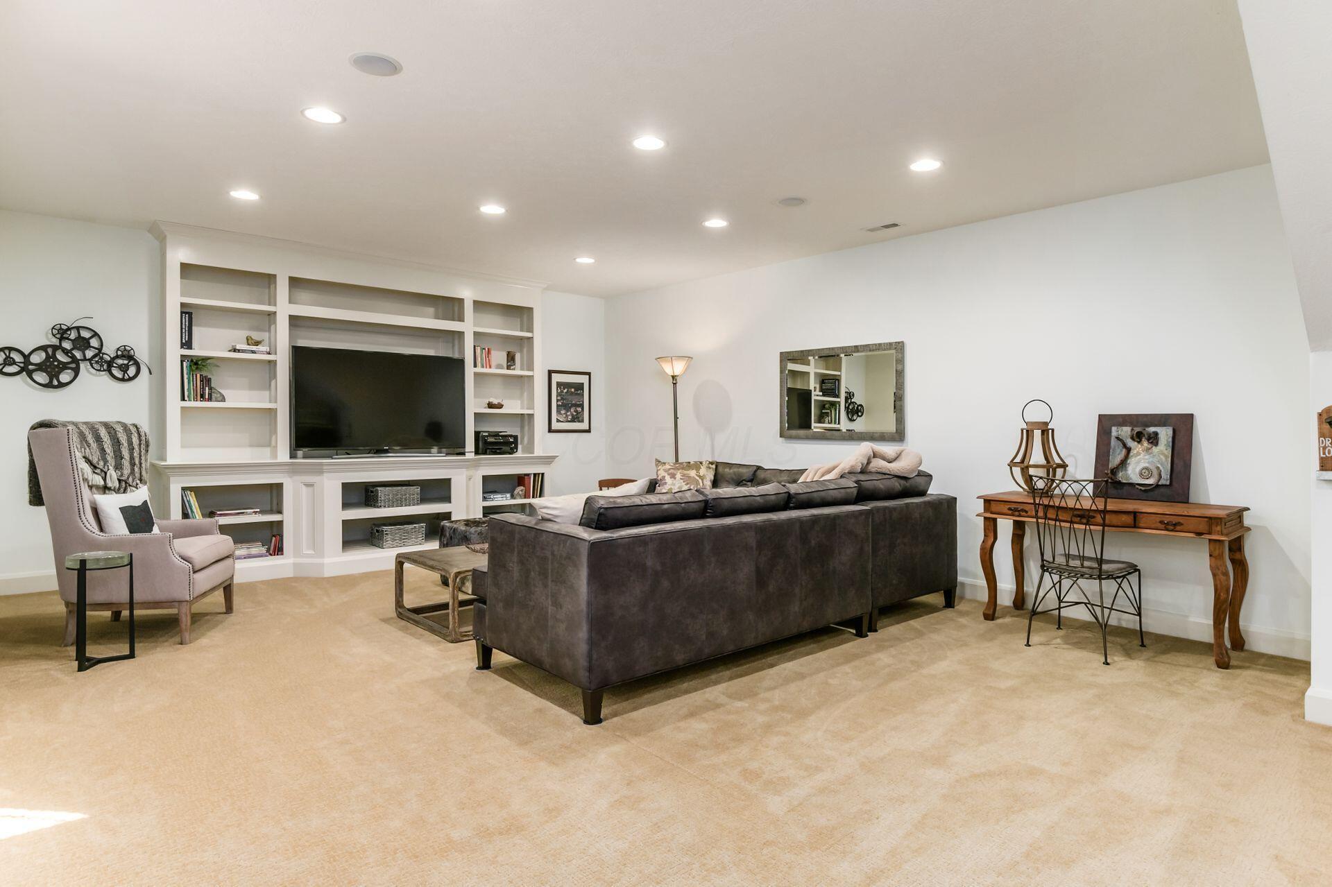 3795 Foresta Grand Drive, Powell, Ohio image 36