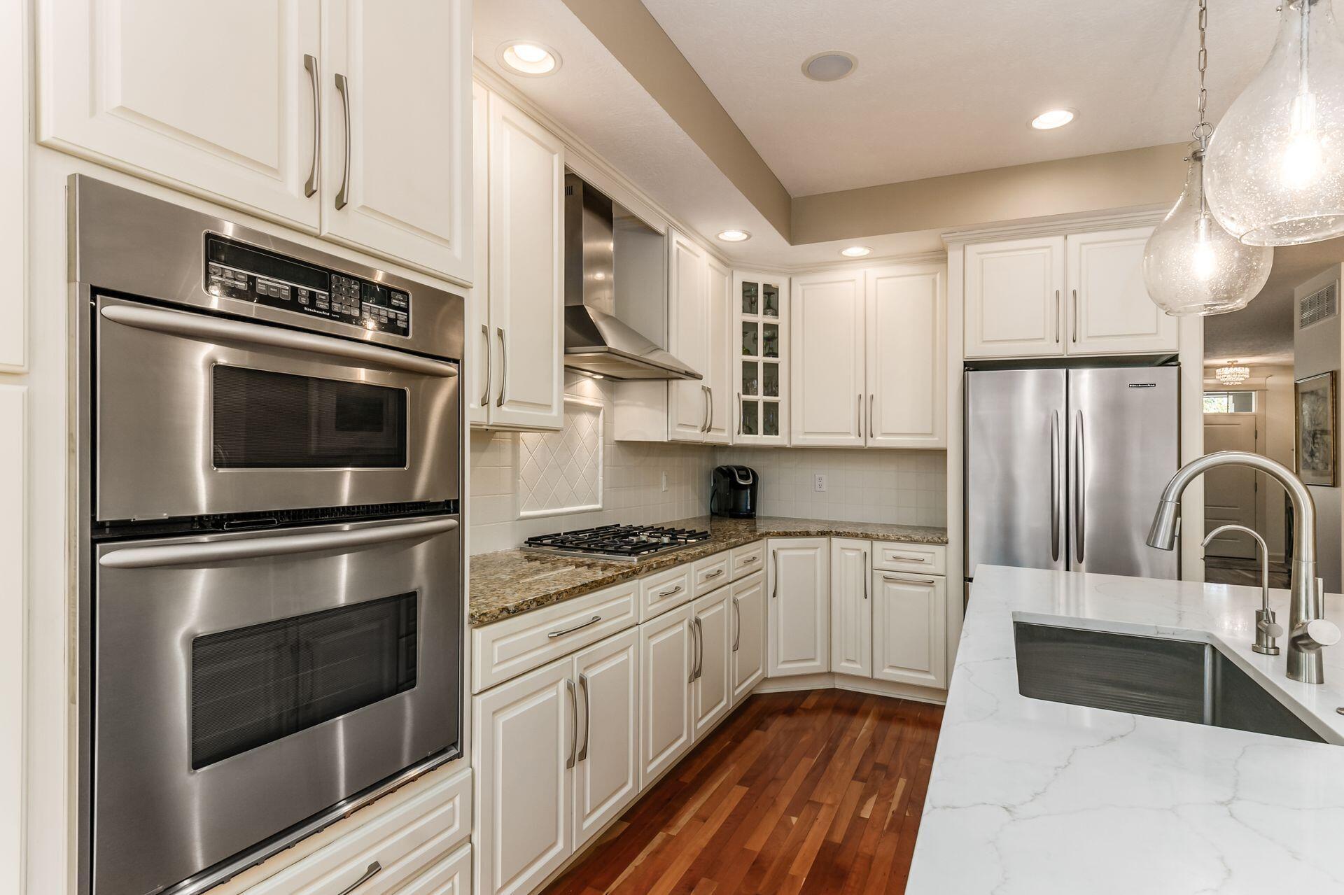 3795 Foresta Grand Drive, Powell, Ohio image 14