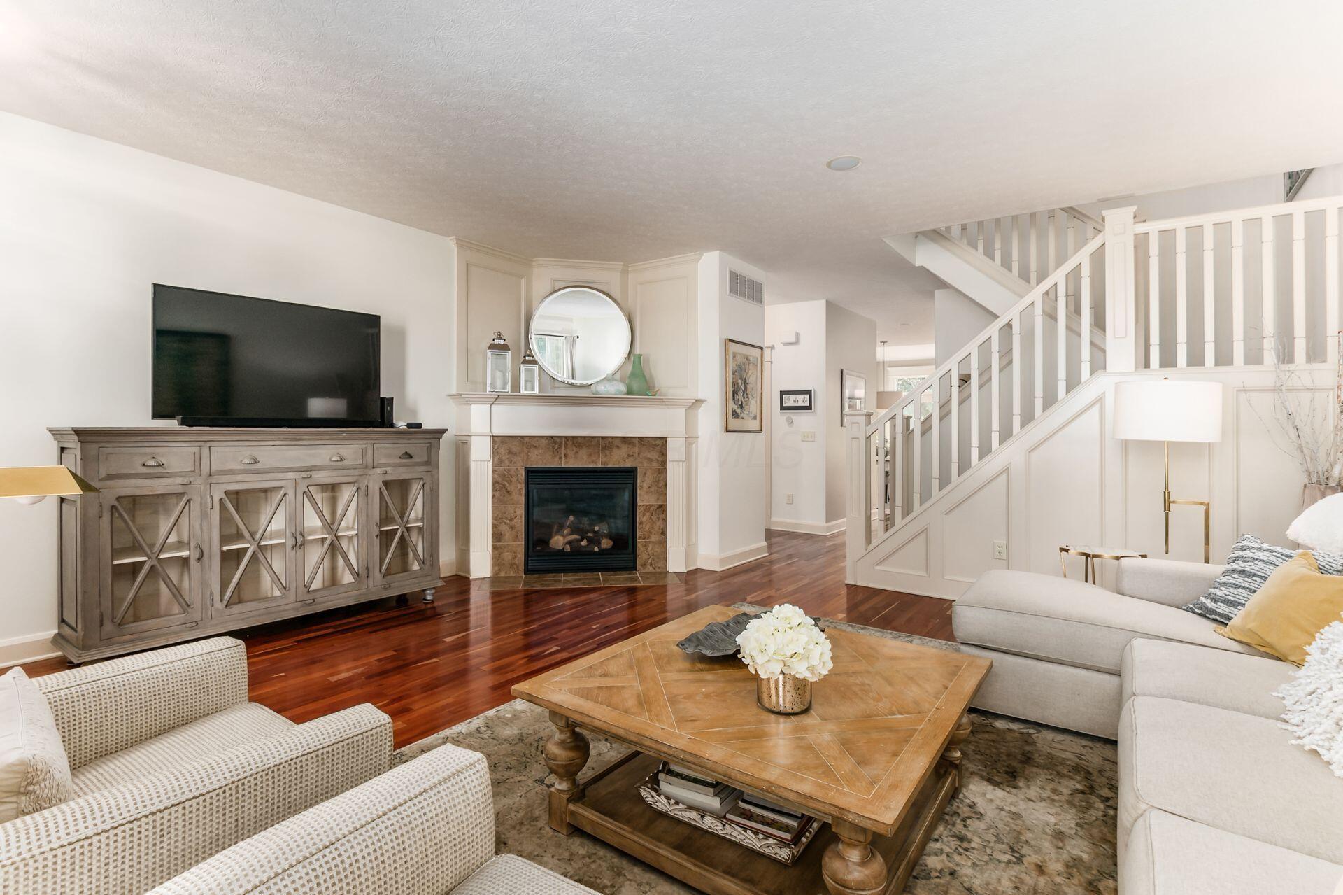 3795 Foresta Grand Drive, Powell, Ohio image 10