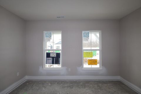 Tiny photo for 4541 Corsican Loop E, Hilliard, OH 43026 (MLS # 225045295)