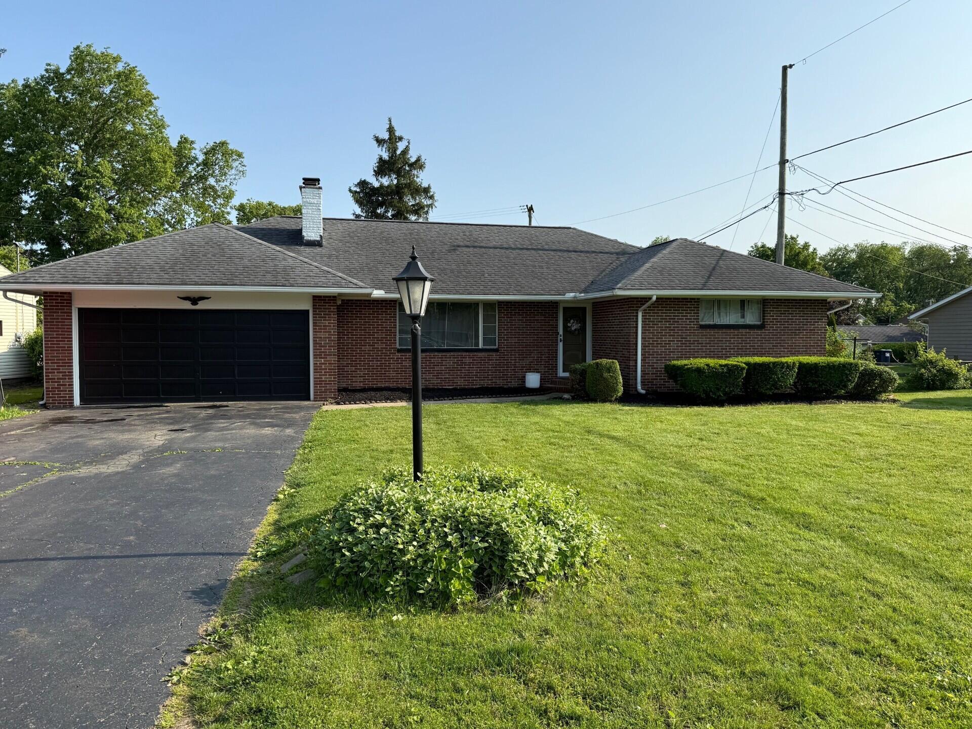 533 Leslie Drive, Newark, Ohio image 1