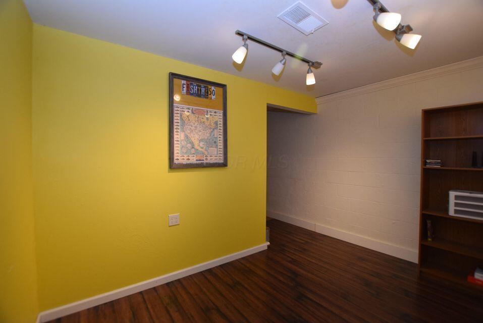 947 Old Farm Road, Urbana, Ohio image 33
