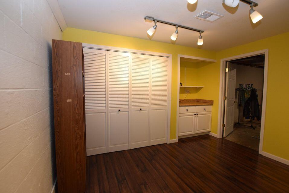 947 Old Farm Road, Urbana, Ohio image 34