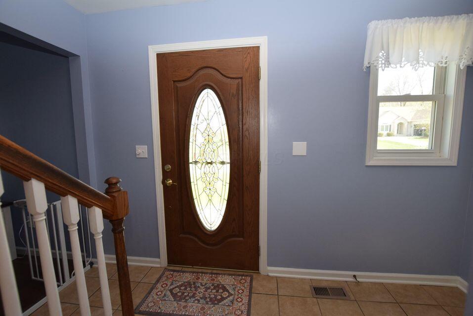 947 Old Farm Road, Urbana, Ohio image 3