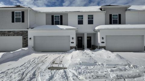 Photo of 1489 Jarry Avenue, Columbus, OH 43228 (MLS # 226003434)