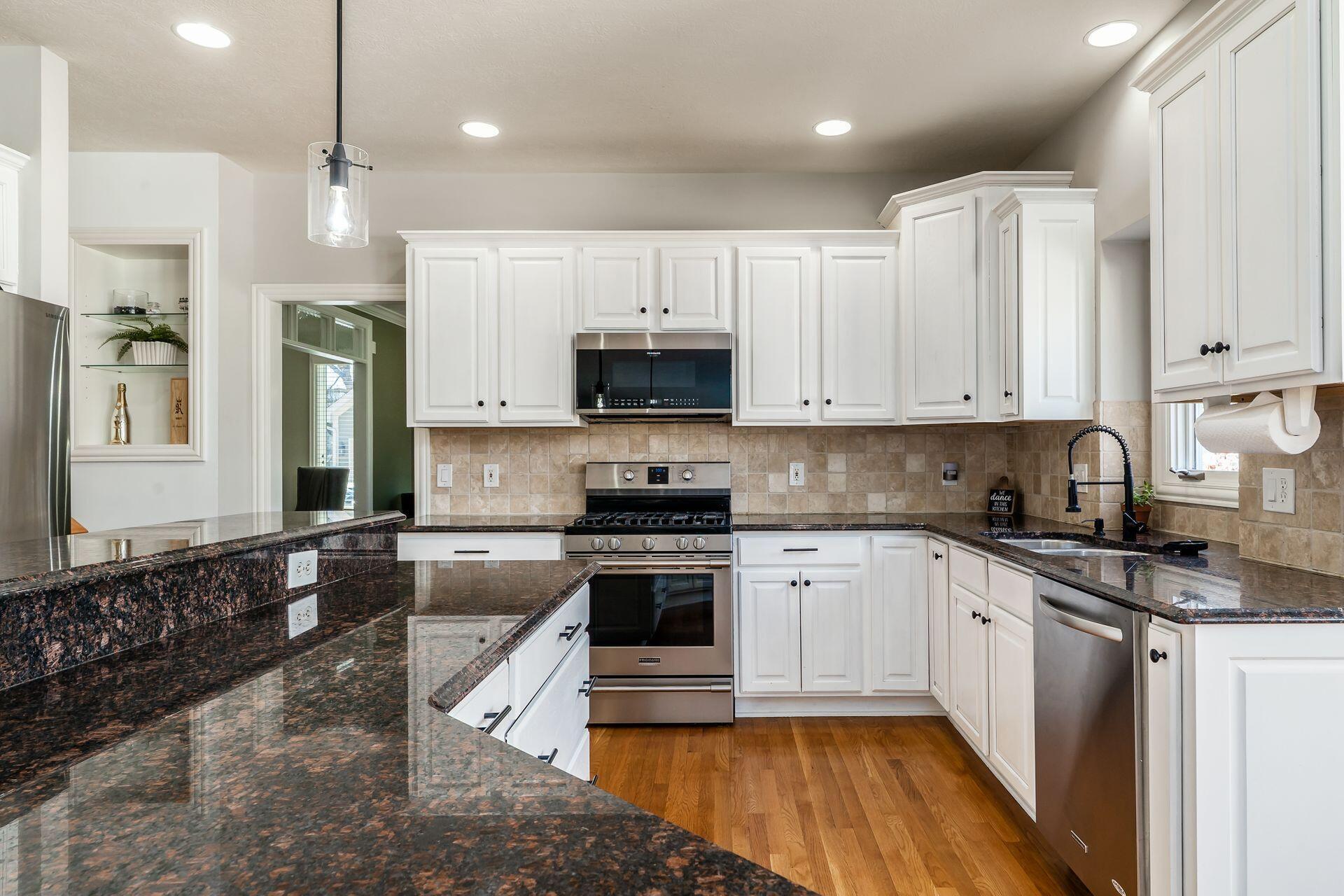 478 Riverbend Avenue, Powell, Ohio image 18