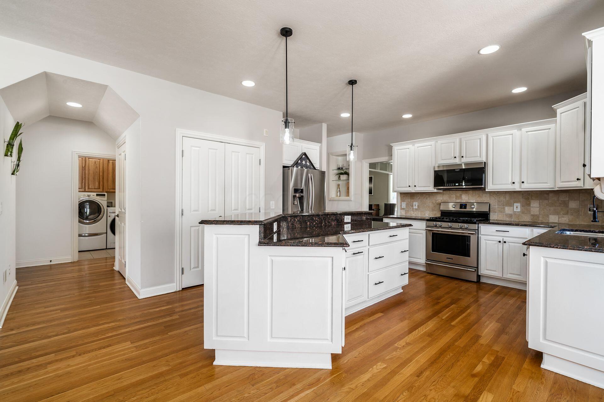 478 Riverbend Avenue, Powell, Ohio image 19