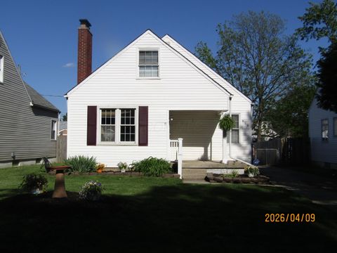Photo of 910 Wiltshire Road, Columbus, OH 43204 (MLS # 226016218)