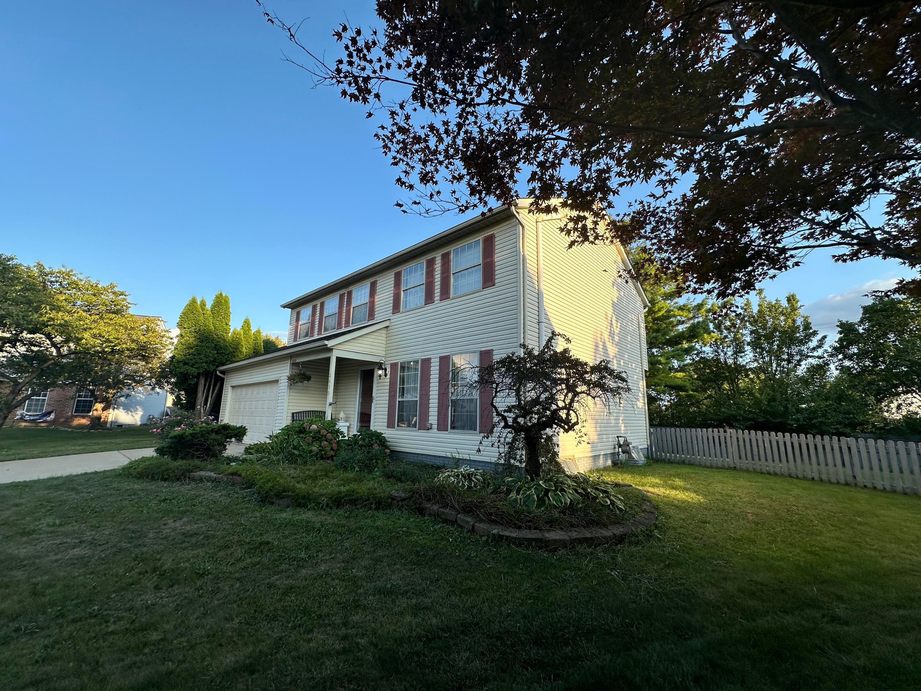 2630 Beacon Court, Hilliard, Ohio image 3