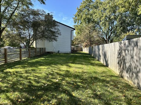 Tiny photo for 974 Timberbank Drive, Westerville, OH 43081 (MLS # 225045470)