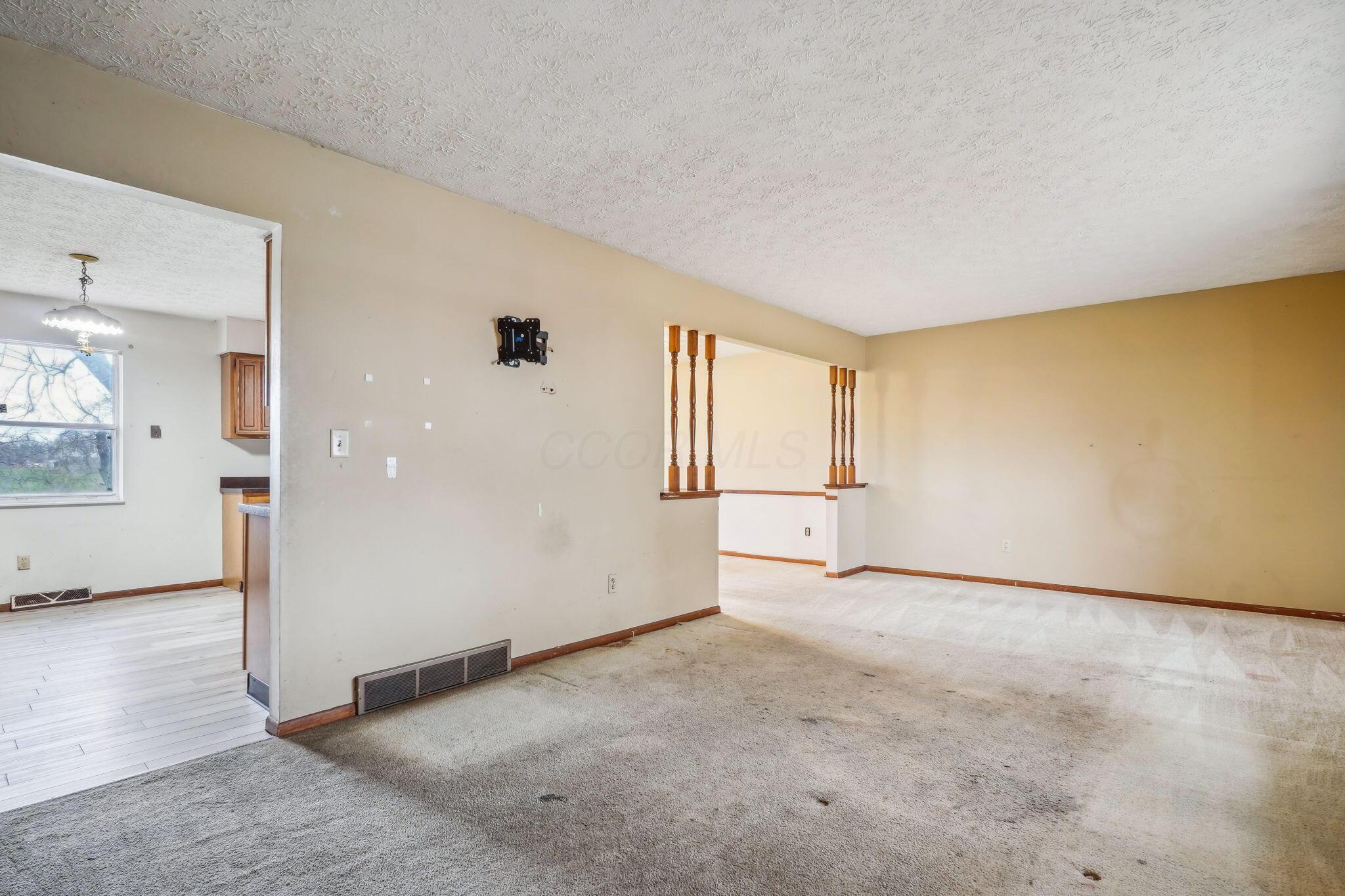 847 Promise Court, Reynoldsburg, Ohio image 5