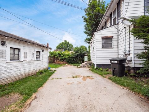 Tiny photo for 324 Wrexham Avenue, Columbus, OH 43223 (MLS # 226021858)