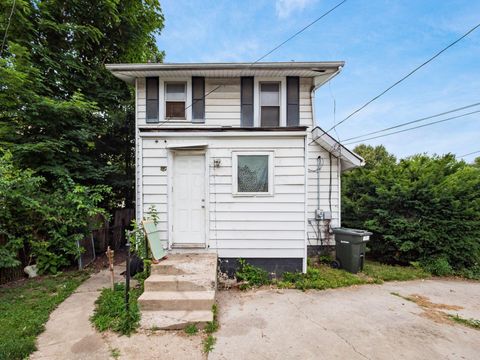 Tiny photo for 324 Wrexham Avenue, Columbus, OH 43223 (MLS # 226021858)