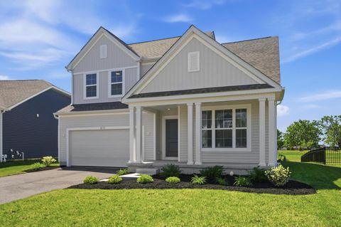 Photo of 6711 Ardennes Loop S, Hilliard, OH 43026 (MLS # 226017452)