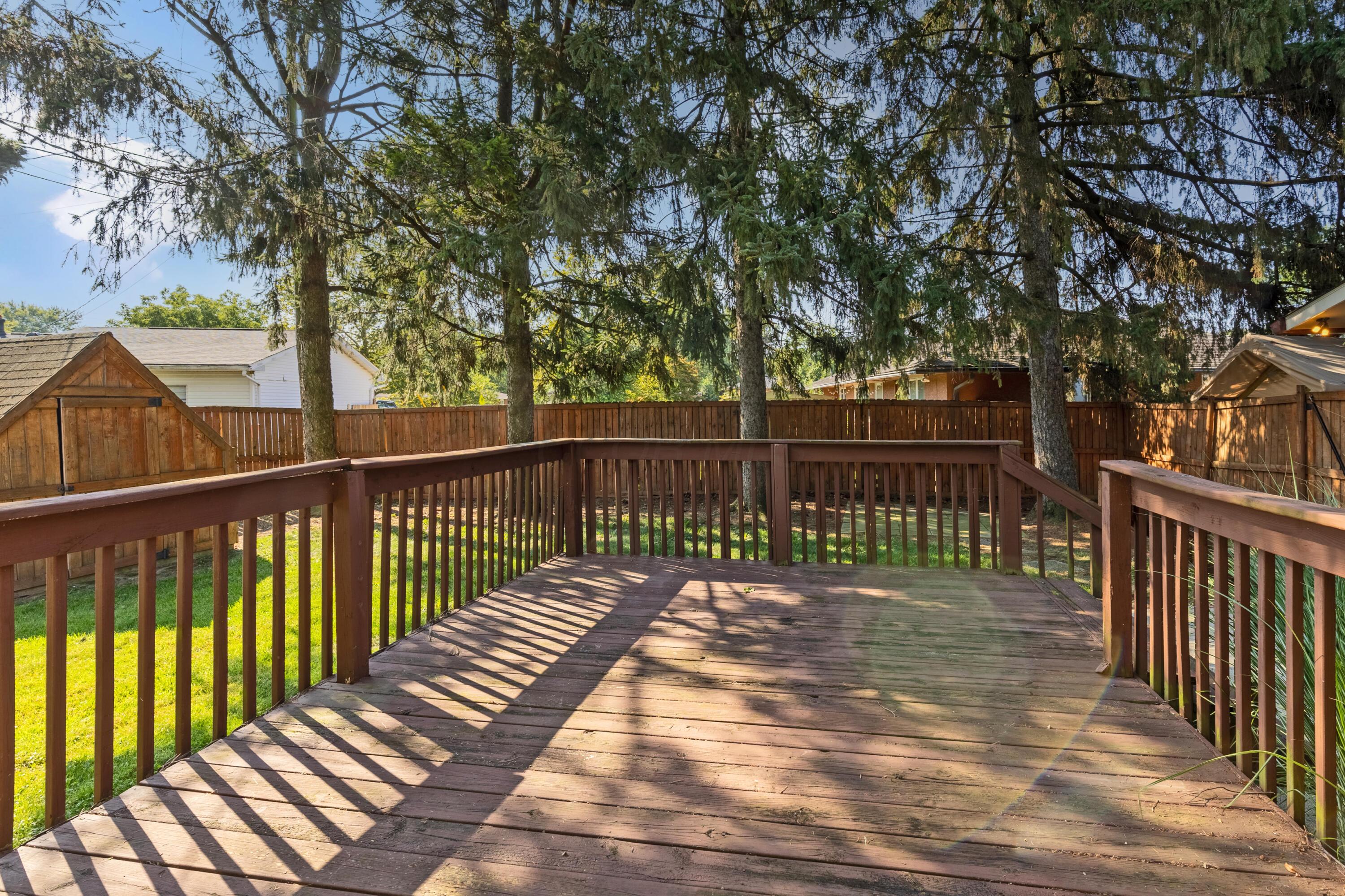 Columbus, Ohio 43229, United States, 3 Bedrooms Bedrooms, ,2 BathroomsBathrooms,Residential,Contingent,186615