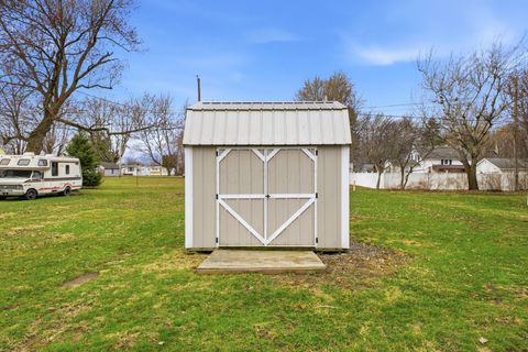 Tiny photo for 327 N High Street, Caledonia, OH 43314 (MLS # 226008124)