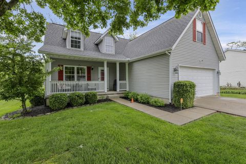 Photo of 511 Laurel Drive SW, Etna, OH 43062 (MLS # 226014289)