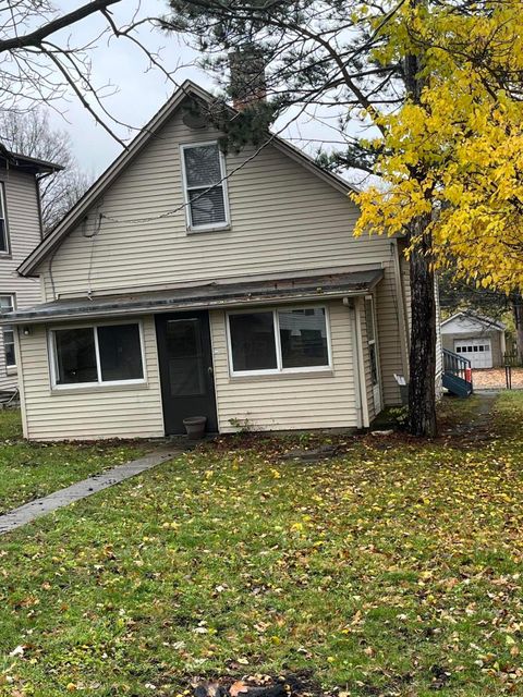 Photo of 169 E William Street, Delaware, OH 43015 (MLS # 225042512)