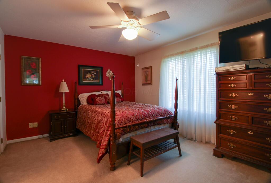 2266 Feather Lane, Marion, Ohio image 15