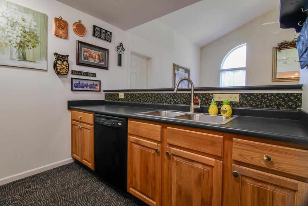 2266 Feather Lane, Marion, Ohio image 10